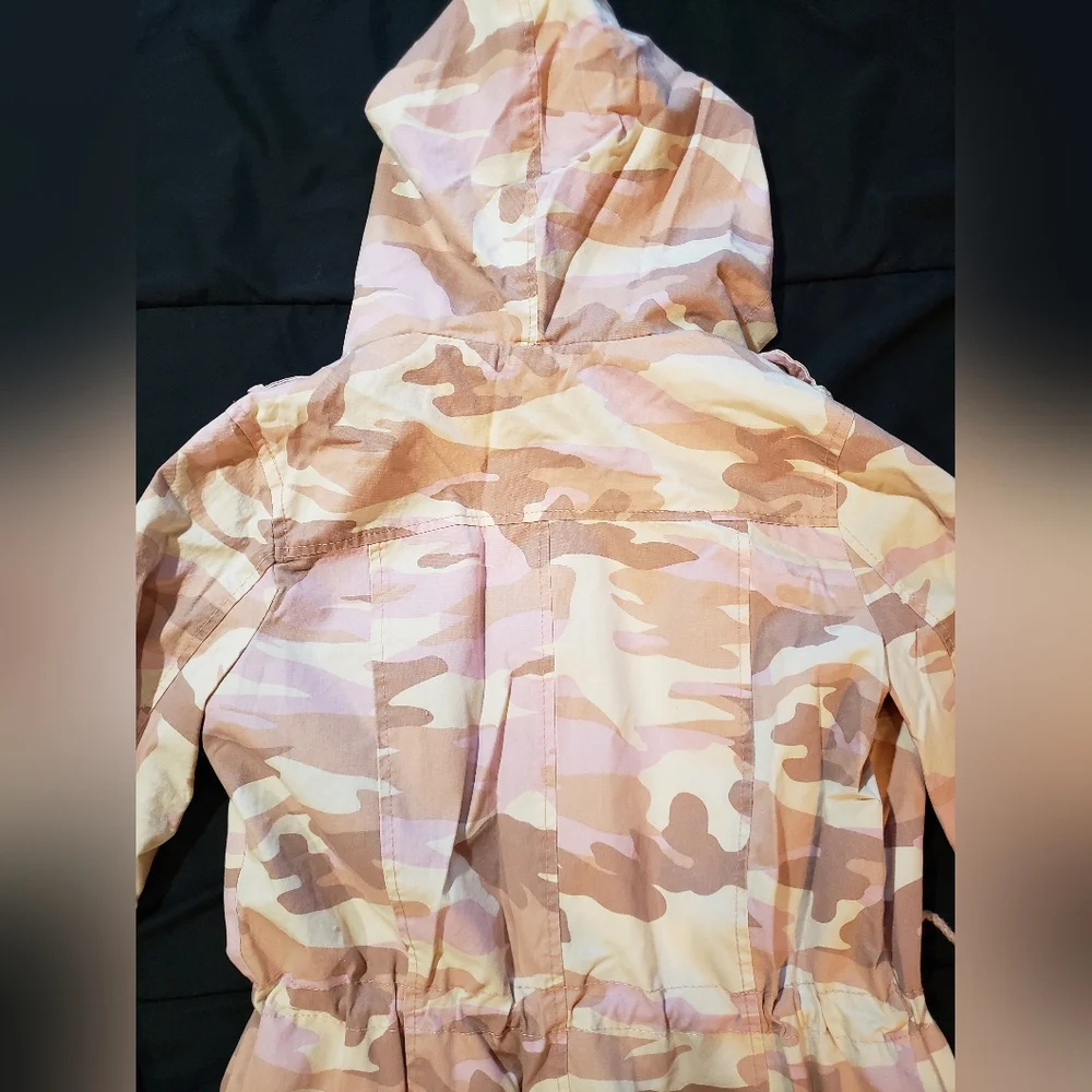 New look • size small • womens pink camo jacket - Picture 6 of 8